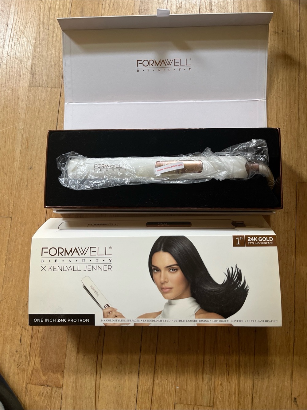 Formawell Beauty X Kendall Jenner 1” 24k Pro flat iron- mint used once